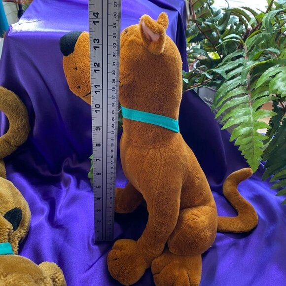πToy Factory Scooby Doo Plush Animal May 2011 14 Inch Sitting Dog with Collar - Picture 5 of 12
